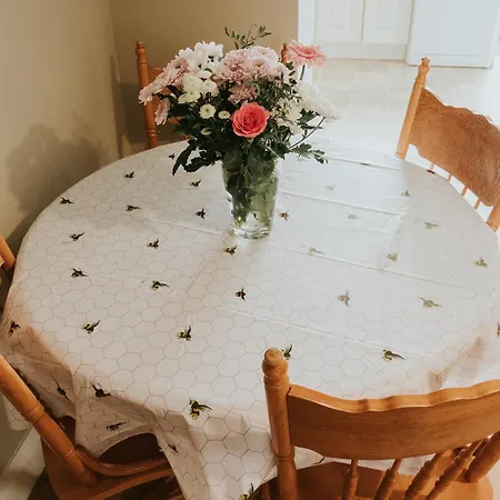 Townhouse With Super Location Semesterbostad