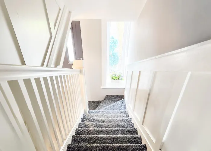 Semesterbostad Townhouse With Super Location